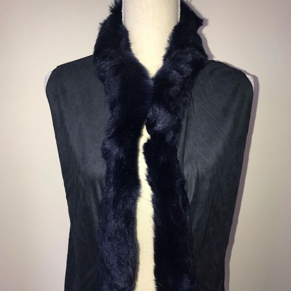 Code Blue Long Faux Fur Faux Suede Vest OSFA NWT - Picture 2 of 5